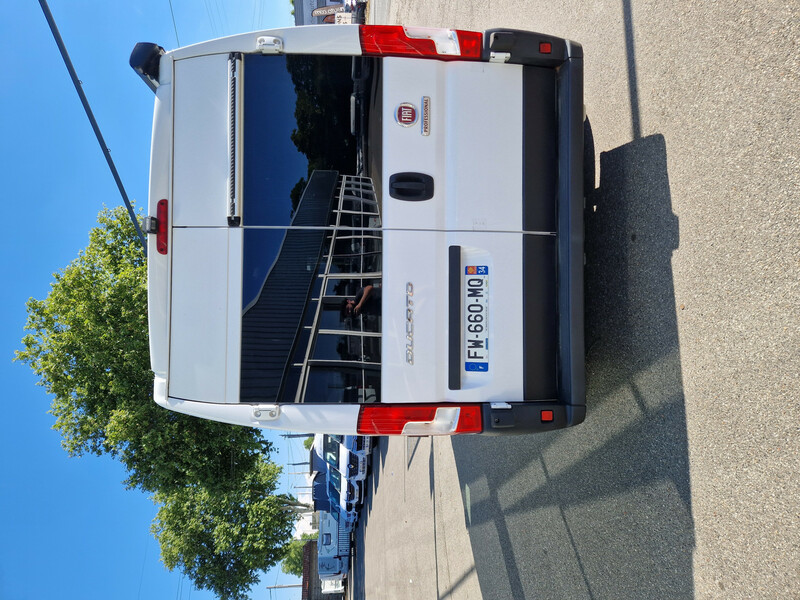 43215-02-2048.jpg